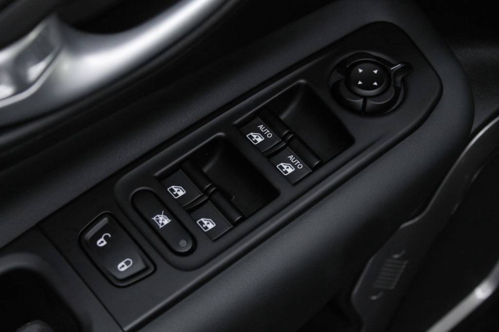 jeep-renegade-2023-hibrido-1332cc