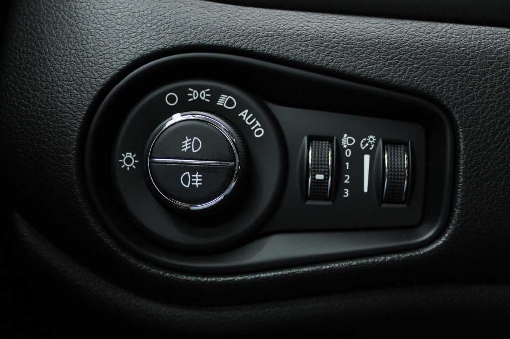 jeep-renegade-2023-hibrido-1332cc
