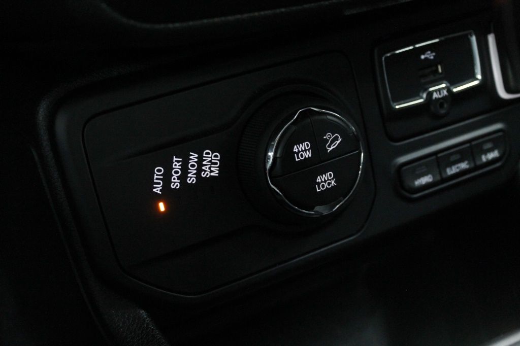 jeep-renegade-2023-hibrido-1332cc