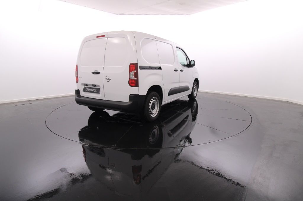 opel-combo-2024-diesel-1499cc