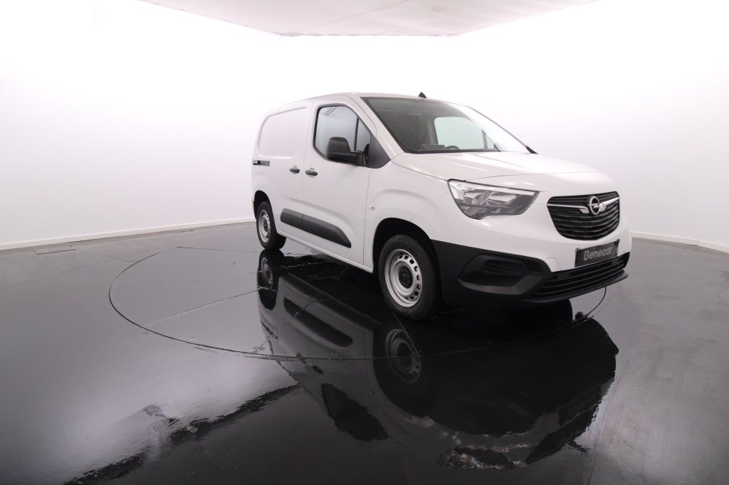 opel-combo-2024-diesel-1499cc