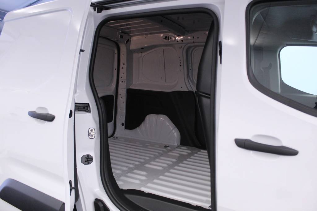 opel-combo-2024-diesel-1499cc