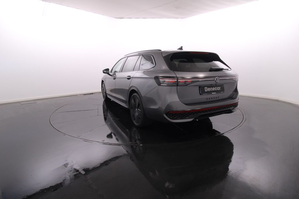 volkswagen-passat-variant-2024-hibrido-1498cc