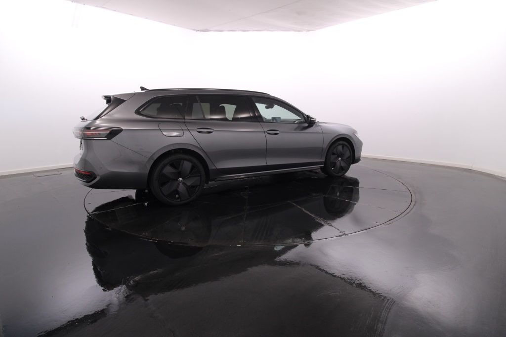 volkswagen-passat-variant-2024-hibrido-1498cc