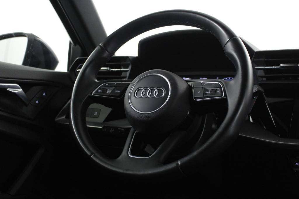 audi-a3-sportback-2024-diesel-1968cc