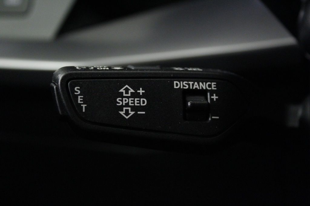audi-a3-sportback-2024-diesel-1968cc