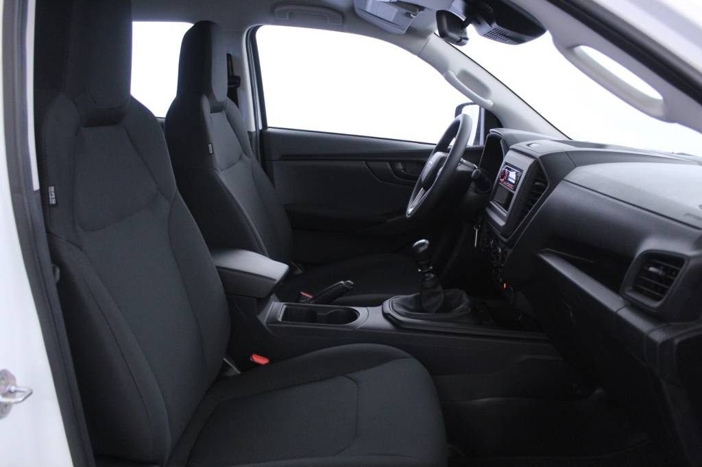 isuzu-d-max-2024-diesel-1898cc