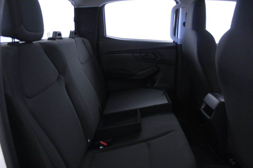 isuzu-d-max-2024-diesel-1898cc