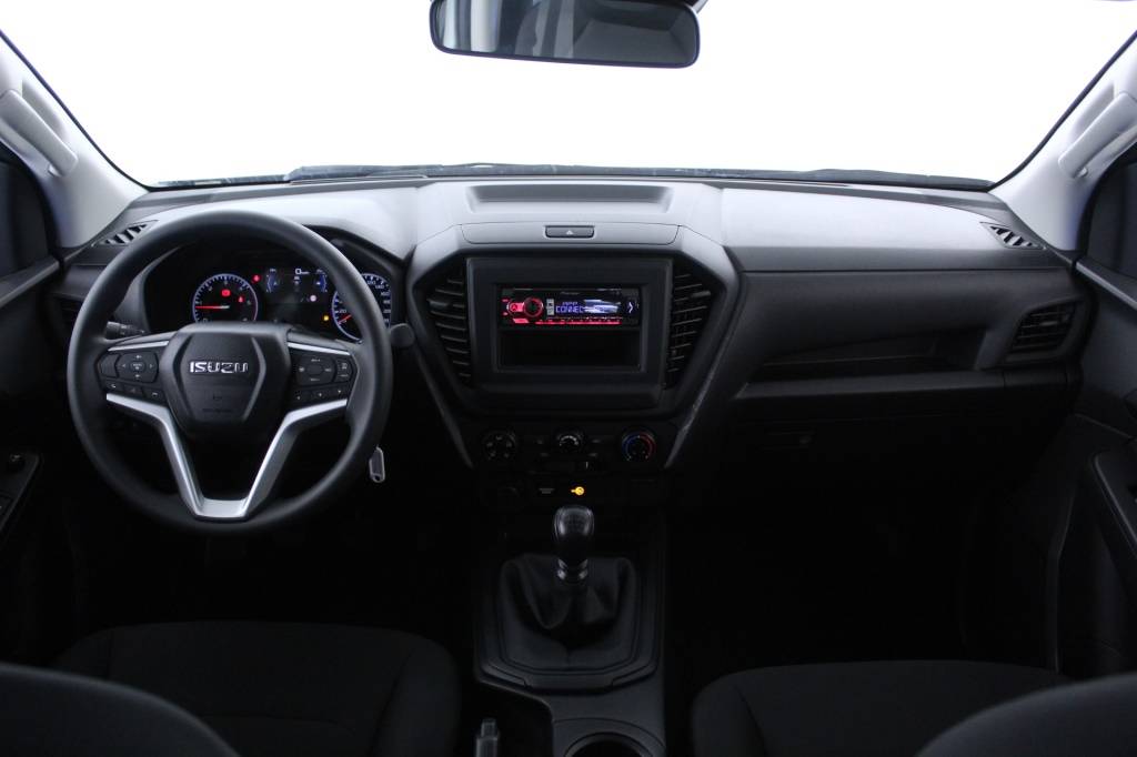 isuzu-d-max-2024-diesel-1898cc