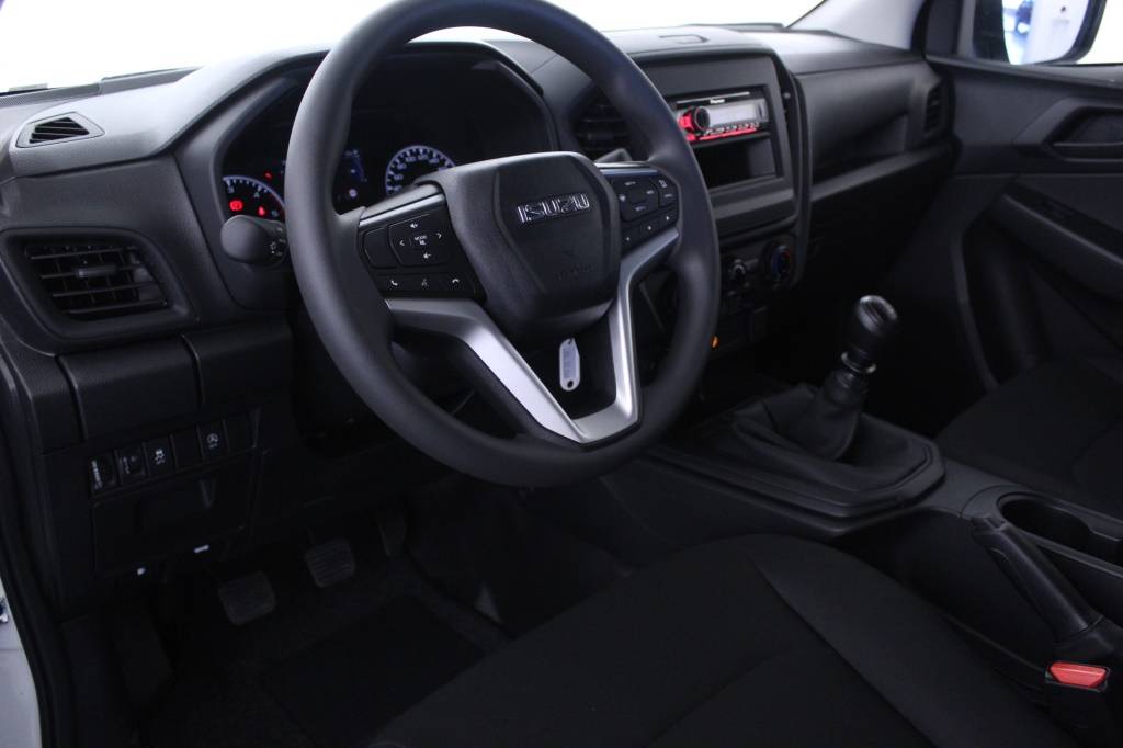 isuzu-d-max-2024-diesel-1898cc