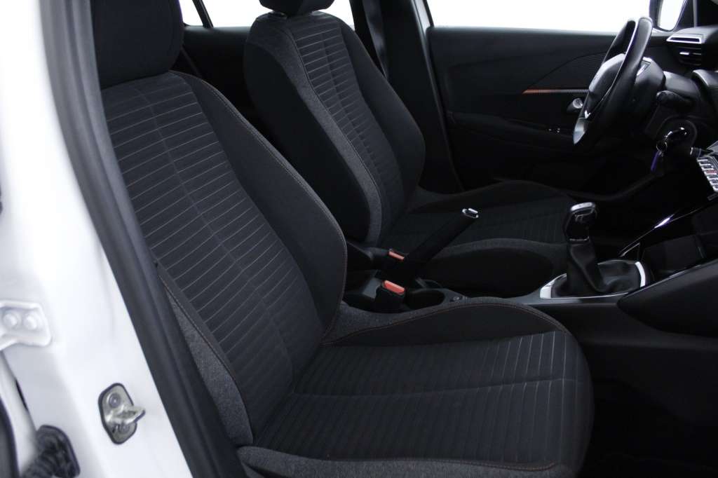 peugeot-208-2021-gasolina-1199cc