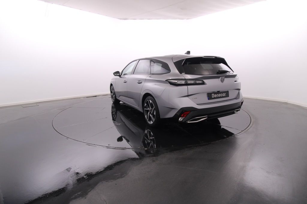 peugeot-308-sw-2024-gasolina-1199cc