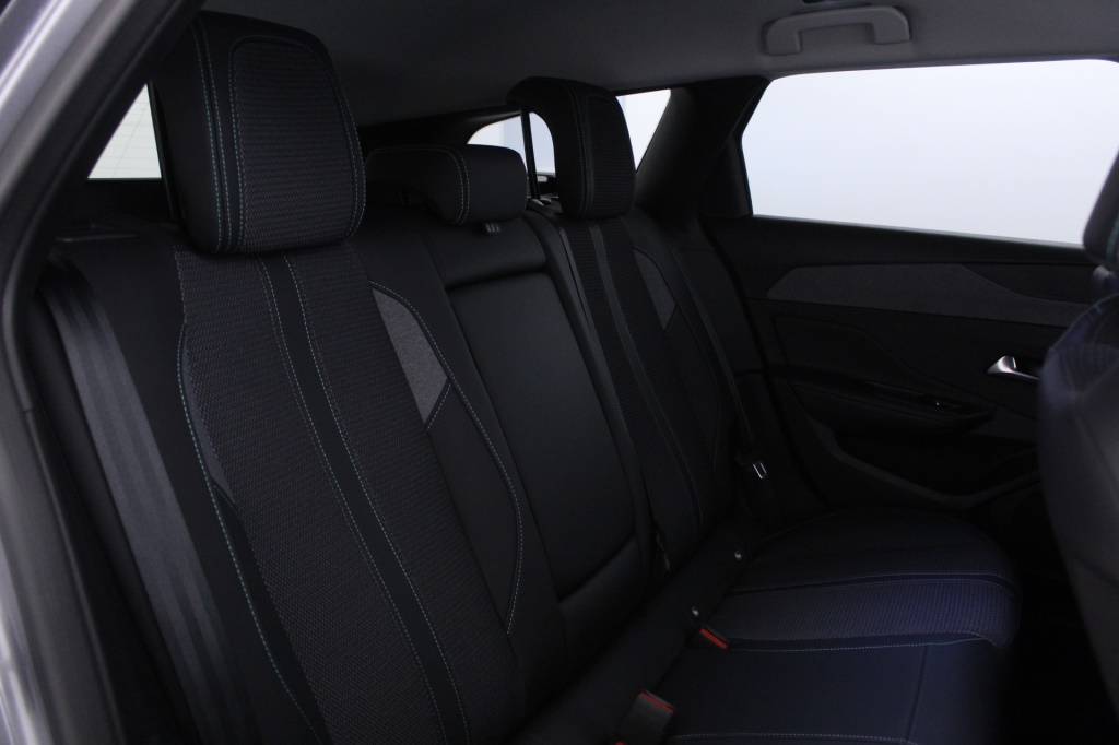 peugeot-308-sw-2024-gasolina-1199cc