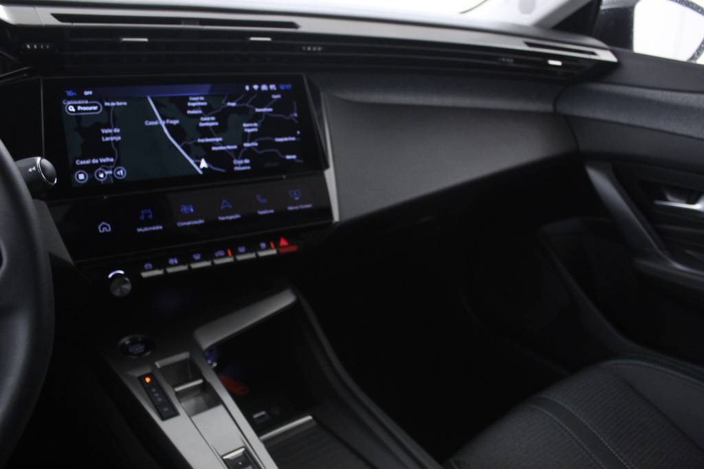 peugeot-308-sw-2024-gasolina-1199cc