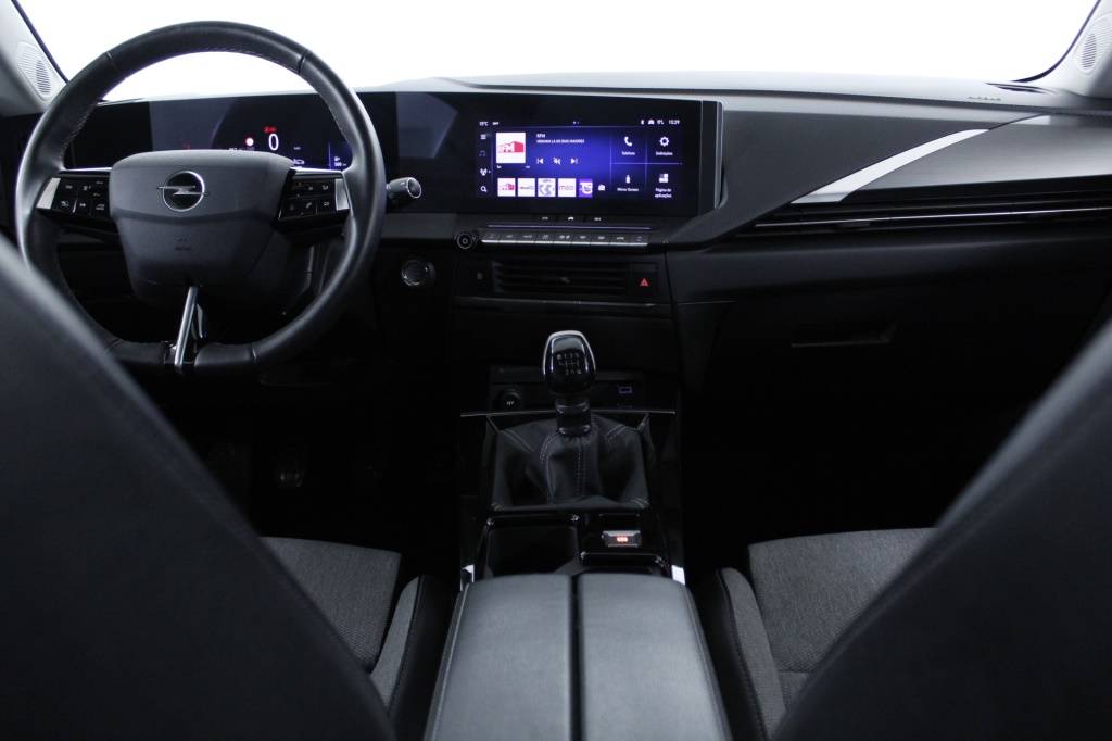 opel-astra-2023-gasolina-1199cc