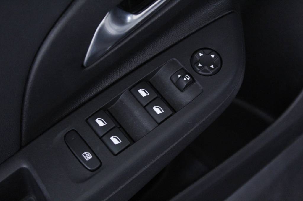 opel-corsa-2024-gasolina-1199cc