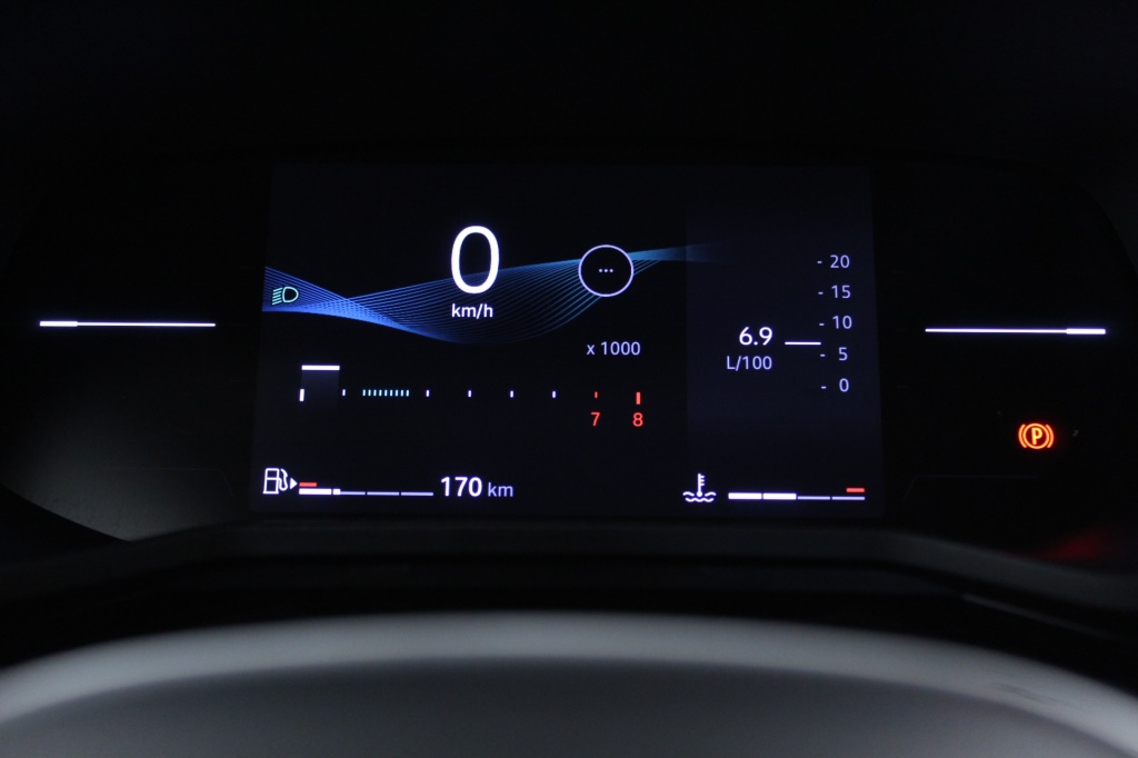 mitsubishi-colt-2024-gasolina-999cc