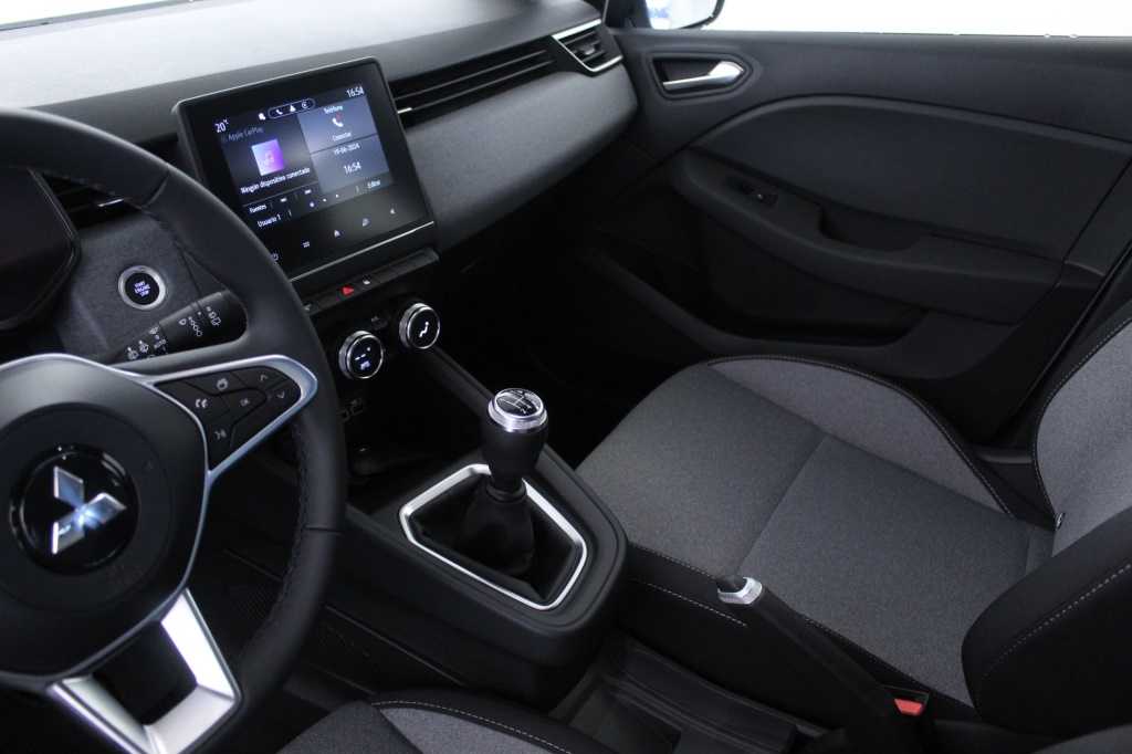 mitsubishi-colt-2024-gasolina-999cc