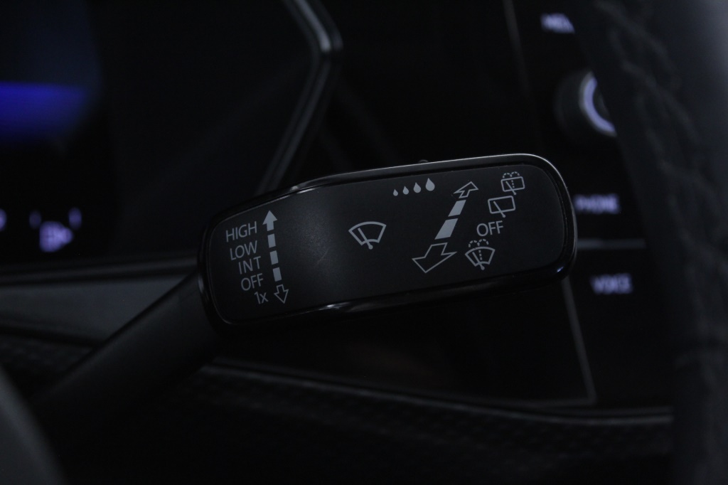 volkswagen-t-cross-2023-gasolina-999cc