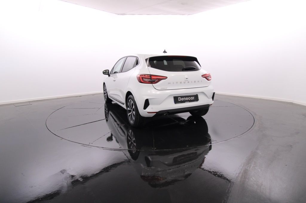 mitsubishi-colt-2024-gasolina-999cc
