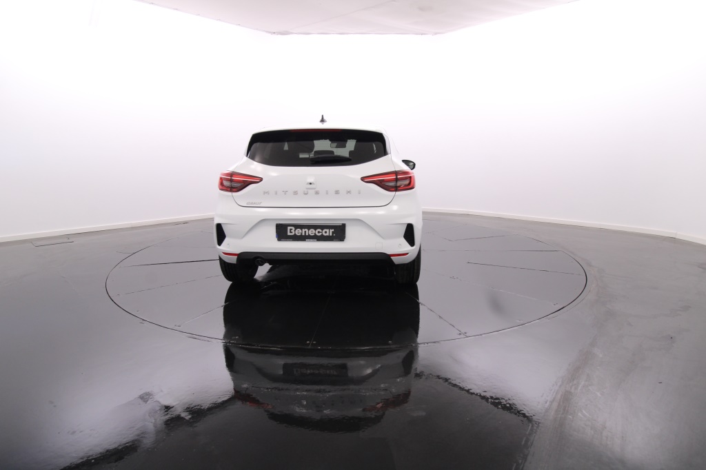 mitsubishi-colt-2024-gasolina-999cc