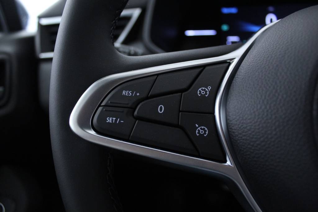 mitsubishi-colt-2024-gasolina-999cc