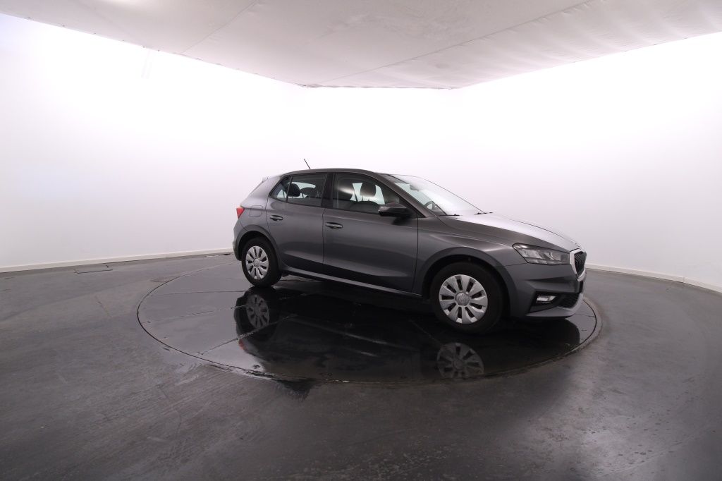 skoda-fabia-2023-gasolina-999cc