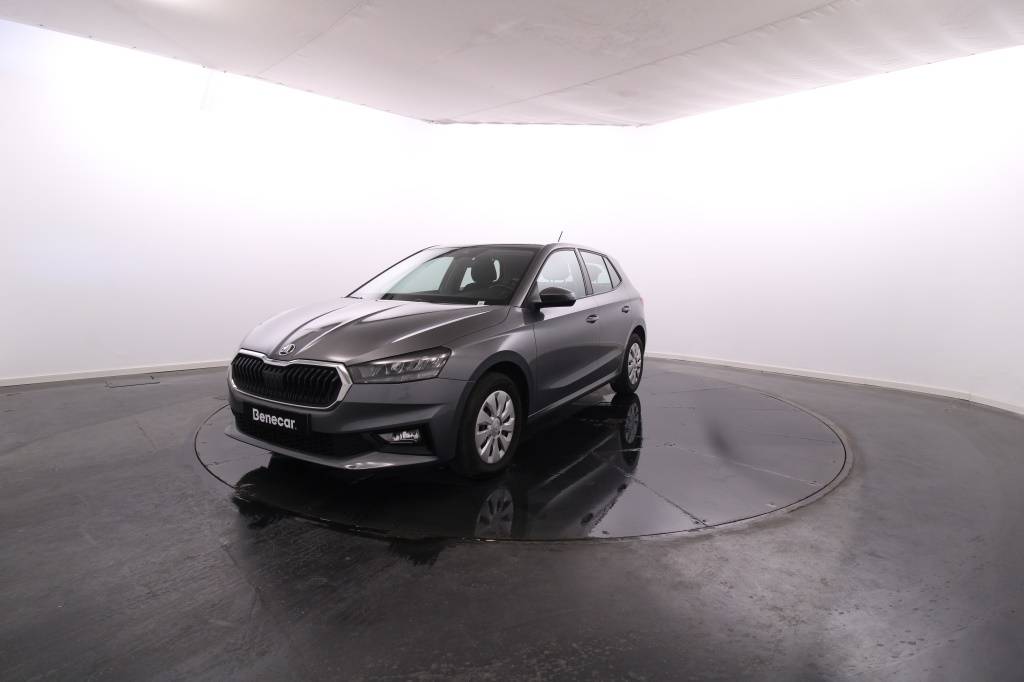 skoda-fabia-2023-gasolina-999cc