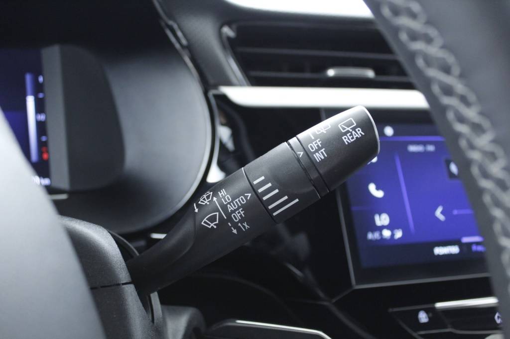 opel-corsa-2024-gasolina-1199cc