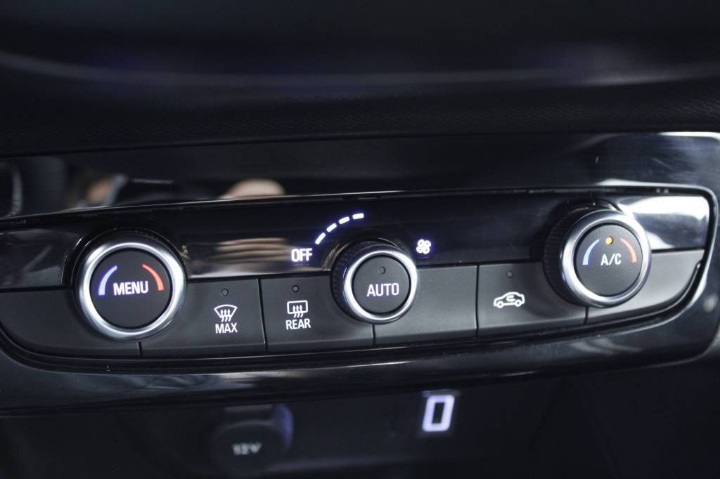 opel-corsa-2024-gasolina-1199cc