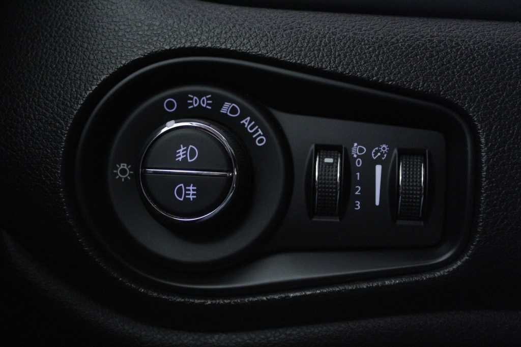 jeep-renegade-2018-diesel-1598cc