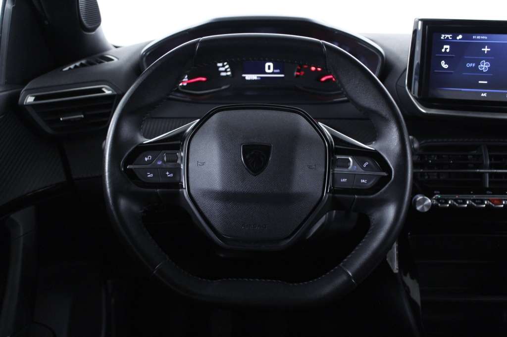 peugeot-2008-2024-gasolina-1199cc