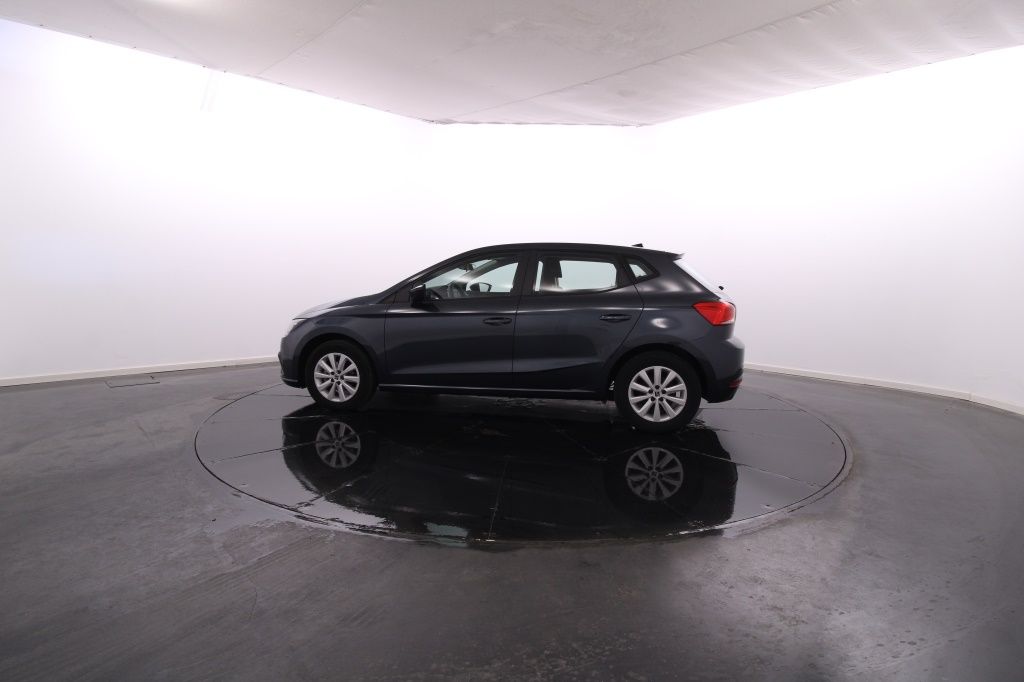 seat-ibiza-2023-gasolina-999cc