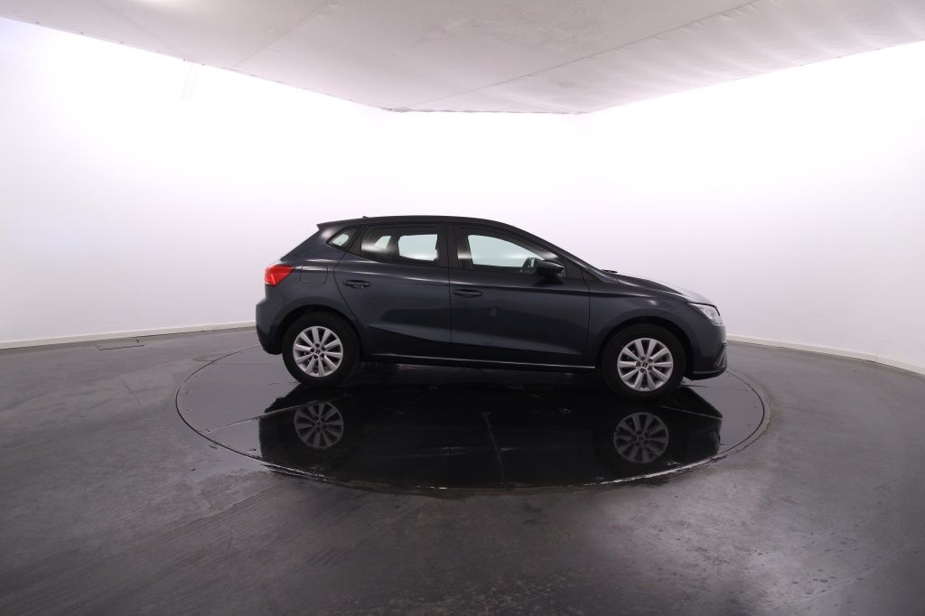 seat-ibiza-2023-gasolina-999cc