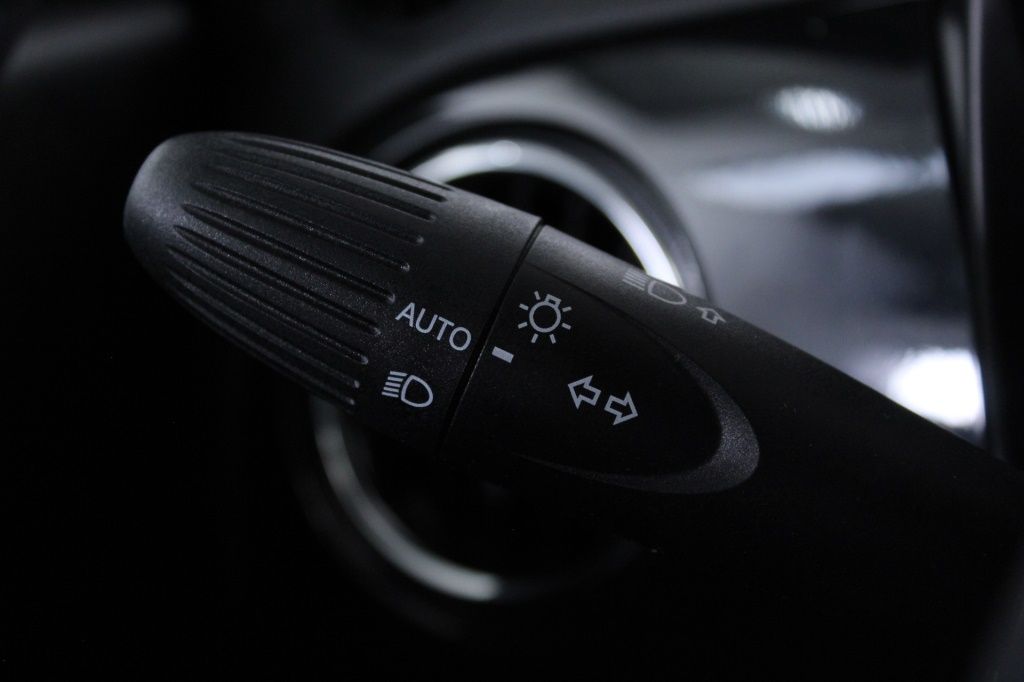 fiat-500-2023-hibrido-999cc