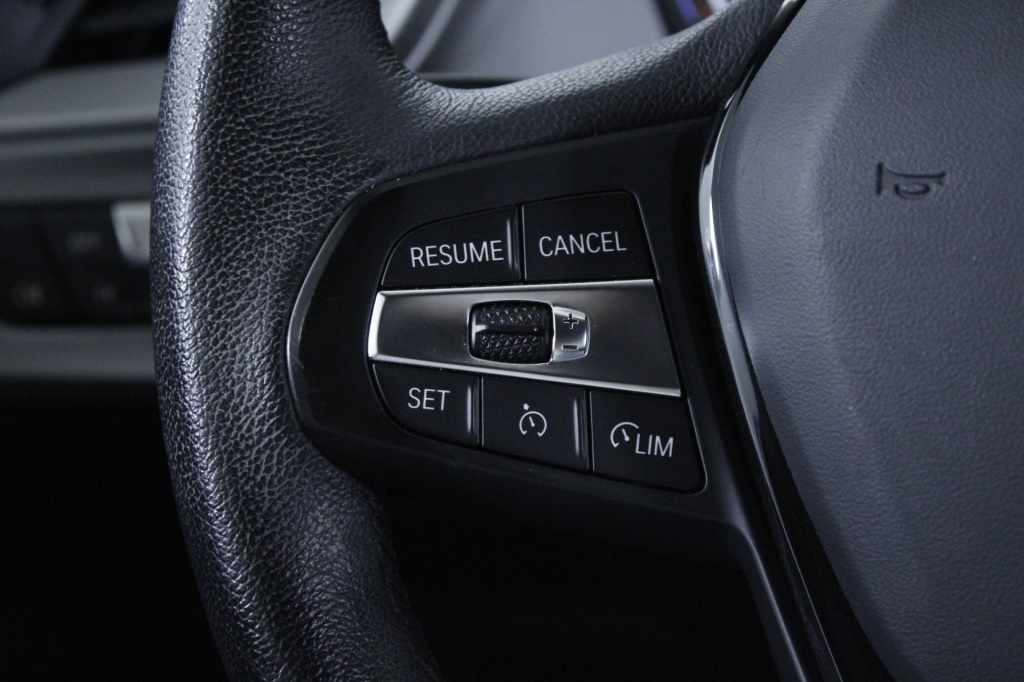 bmw-serie-1-2021-diesel-1496cc