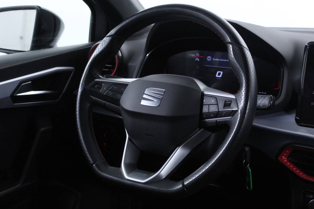 seat-ibiza-2023-gasolina-999cc
