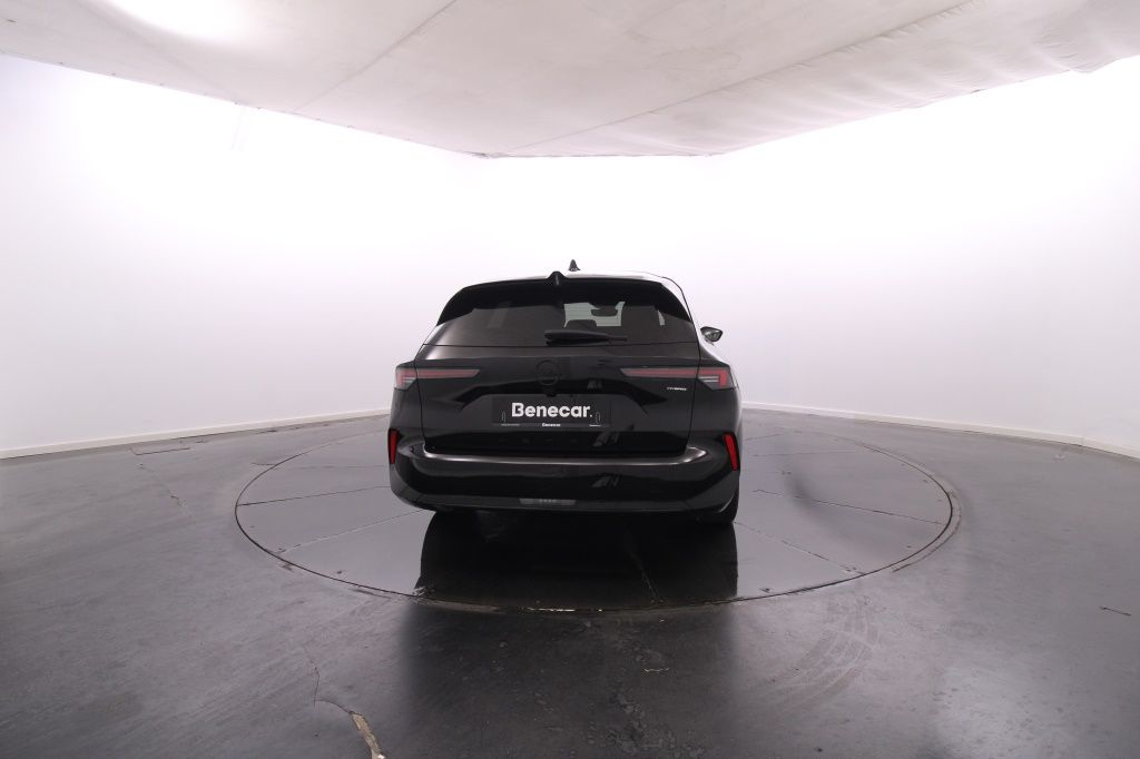 opel-astra-sport-tourer-2025-hibrido-1199cc