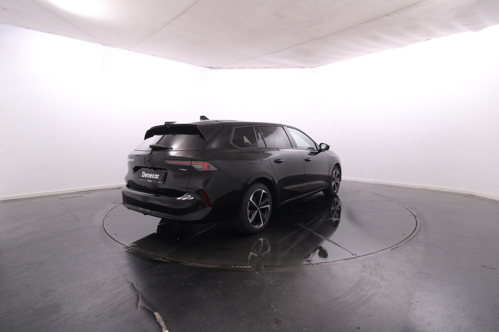 opel-astra-sport-tourer-2025-hibrido-1199cc