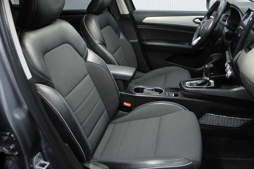 renault-arkana-2023-hibrido-1332cc