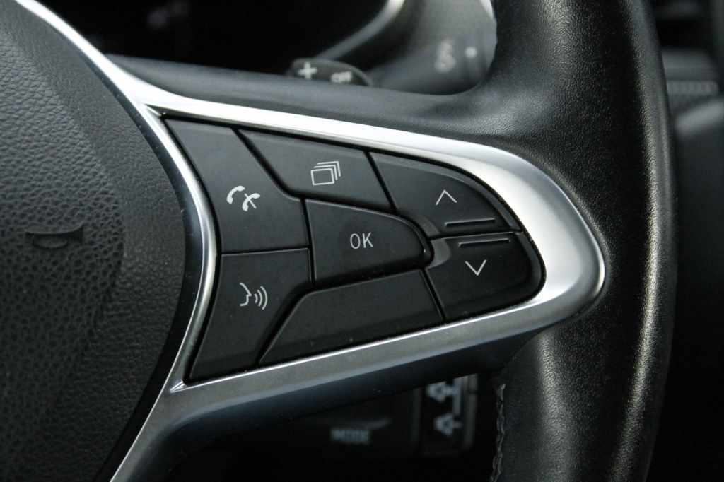 renault-arkana-2023-hibrido-1332cc