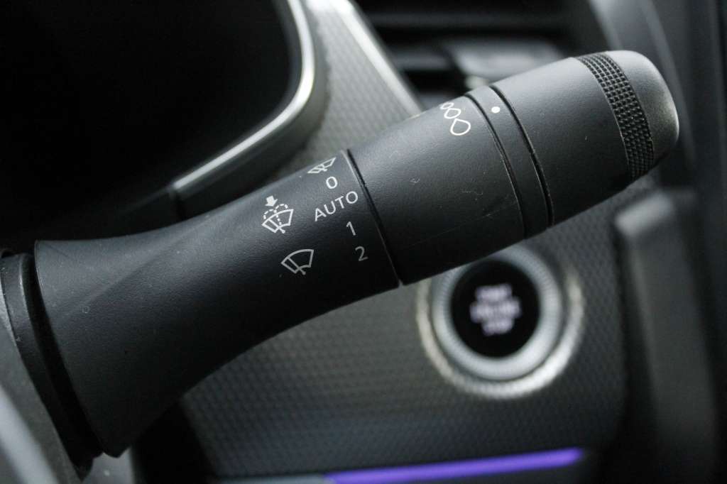 renault-arkana-2023-hibrido-1332cc