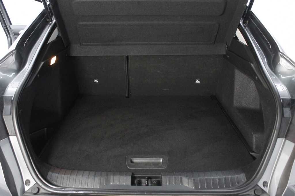 renault-arkana-2023-hibrido-1332cc