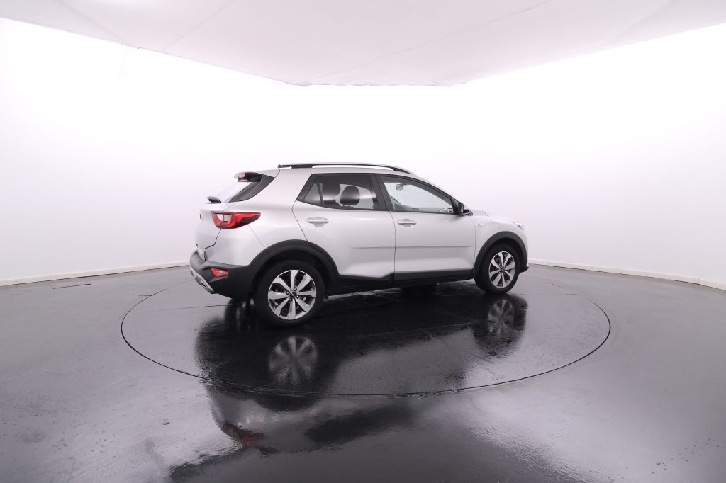 kia-stonic-2024-gasolina-1197cc