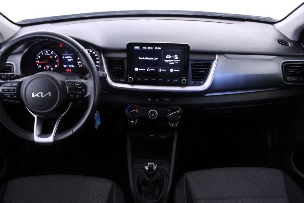 kia-stonic-2024-gasolina-1197cc