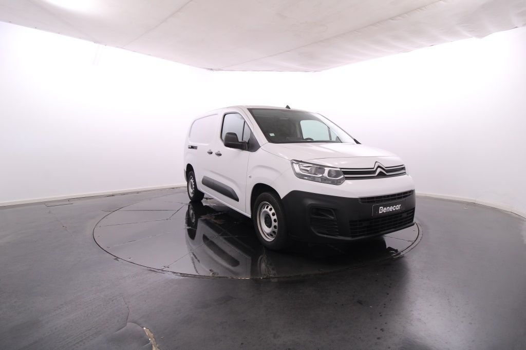 citroen-berlingo-2024-diesel-1499cc