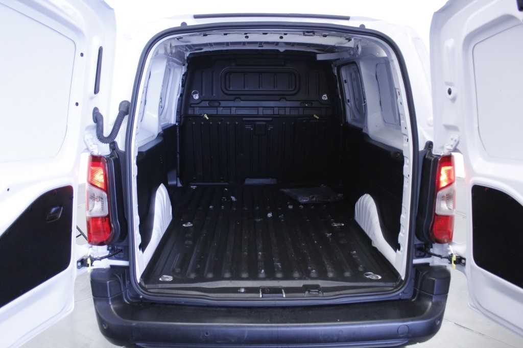 citroen-berlingo-2024-diesel-1499cc