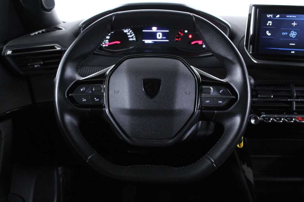 peugeot-2008-2024-gasolina-1199cc