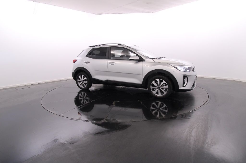 kia-stonic-2024-gasolina-1197cc