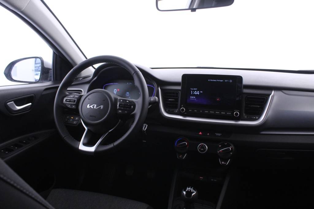kia-stonic-2024-gasolina-1197cc